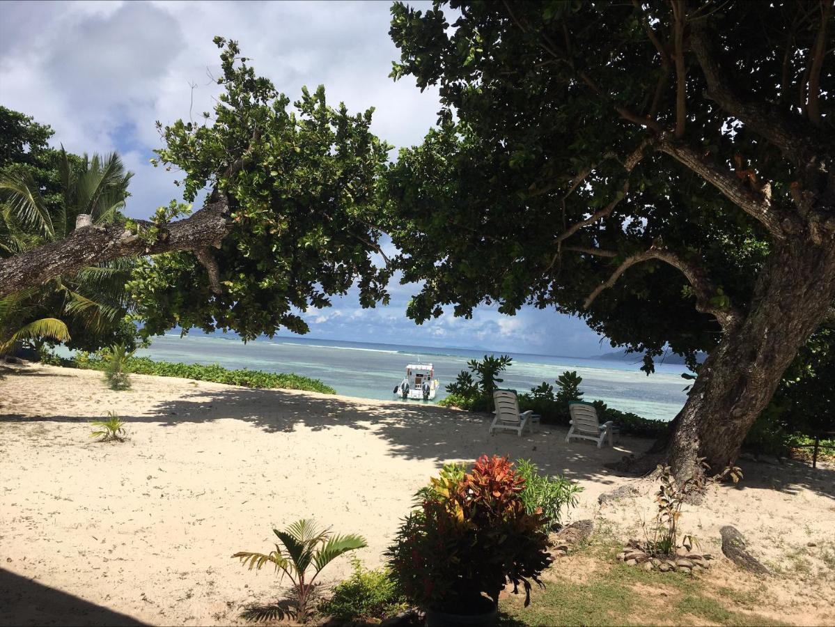 Digwa Beach Chalet Isola di Isola di La Digue Esterno foto
