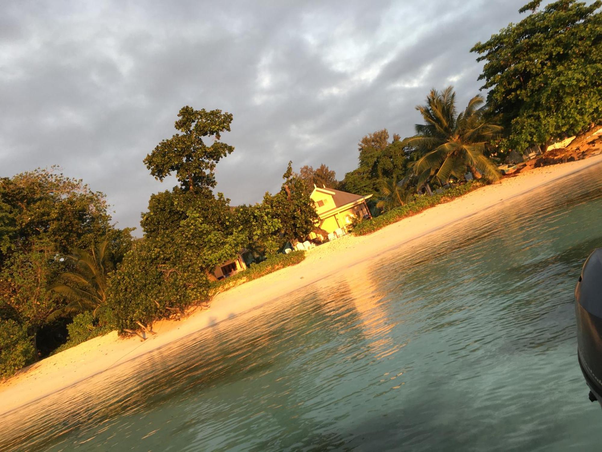 Digwa Beach Chalet Isola di Isola di La Digue Esterno foto